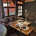 Apartment Krivaja River Retreat - Jacuzzi, Pool And Basketball