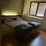 Apartment Krivaja River Retreat - Jacuzzi, Pool And Basketball *