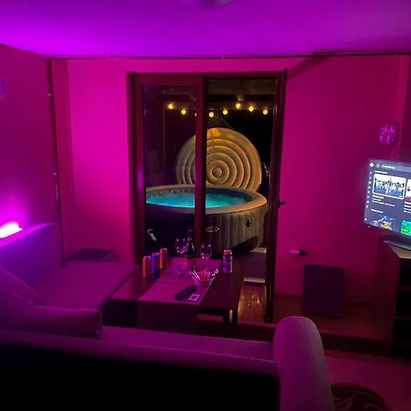 Krivaja River Retreat - Jacuzzi, Pool And Basketball Apartment Ribnica
