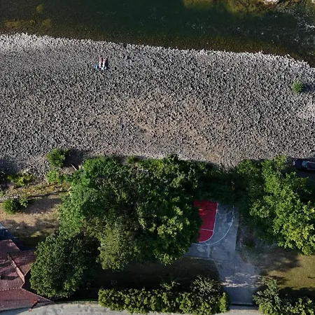 Riverzone Krivaja - Jacuzzi, Pool And Basketball Daire